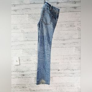 31 - Free People Blown out knees Size 26